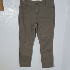 Liz Claiborne Sara Slim Leg Mid Rise Tan Stretch Jeans Size 4PS NWT